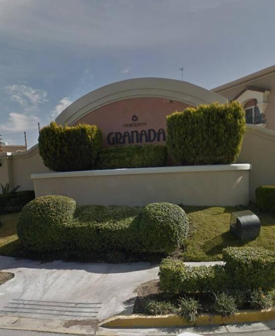 Casa Granada Cercana A Consulado Y Aeropuerto. Сьюдад-Хуарес Экстерьер фото